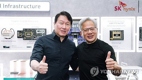 젠슨 황, K-재계 총수들과 'AI 동맹' 강화... HBM 공급 및 피지컬 AI 협력 전방위 논의