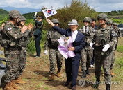 100세 노병, 75년 만에 가칠봉 찾다…'32명 중 4명 생존'