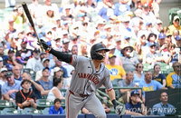 '괴물 타자' 이정후, MLB 타격 4위! 12연속 안타 폭발