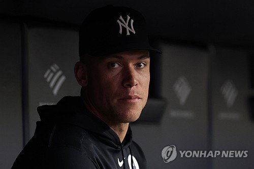 '양키스의 심장' 저지, 갈비뼈 골절 충격! AL 홈런왕 판도 대격변 예고!