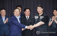 삼성전자 노사, '엿새 선택' 돌입…합의안 '법적 효력' 갈림길 서다