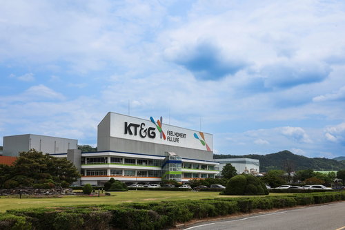 '담배'로 1조원 돌파?…'에쎄' 대전공장 가보니 'K-제조 질주'