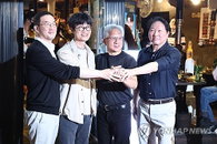 황 엔비디아, 韓에 'AI 4대 선물'…반도체 주가 급등 예고
