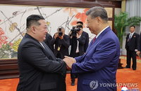 7년 만 北 찾는 시진핑, '비핵화' 질문에 침묵…속내는?