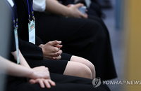 고용 주춤, GDP 반전…'빚투' 뇌관, 금리 인상 촉각