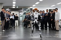 젠슨 황, 韓 게임사 러브콜…'게임' 로봇 AI 뇌 된다