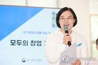 이 대통령, 차기 국무총리 후보자에 한성숙 중기부 장관 지명… '현장·실무형' 내각 쇄신 단행