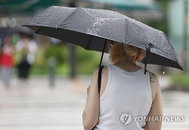 전북 지역 오전 미량의 빗방울 후 흐린 날씨 지속, 낮 최고 26도 기온 분포
