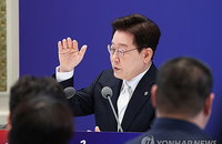 삼전 '초과이윤' 논쟁, 李대통령 신중론…주가 영향은?