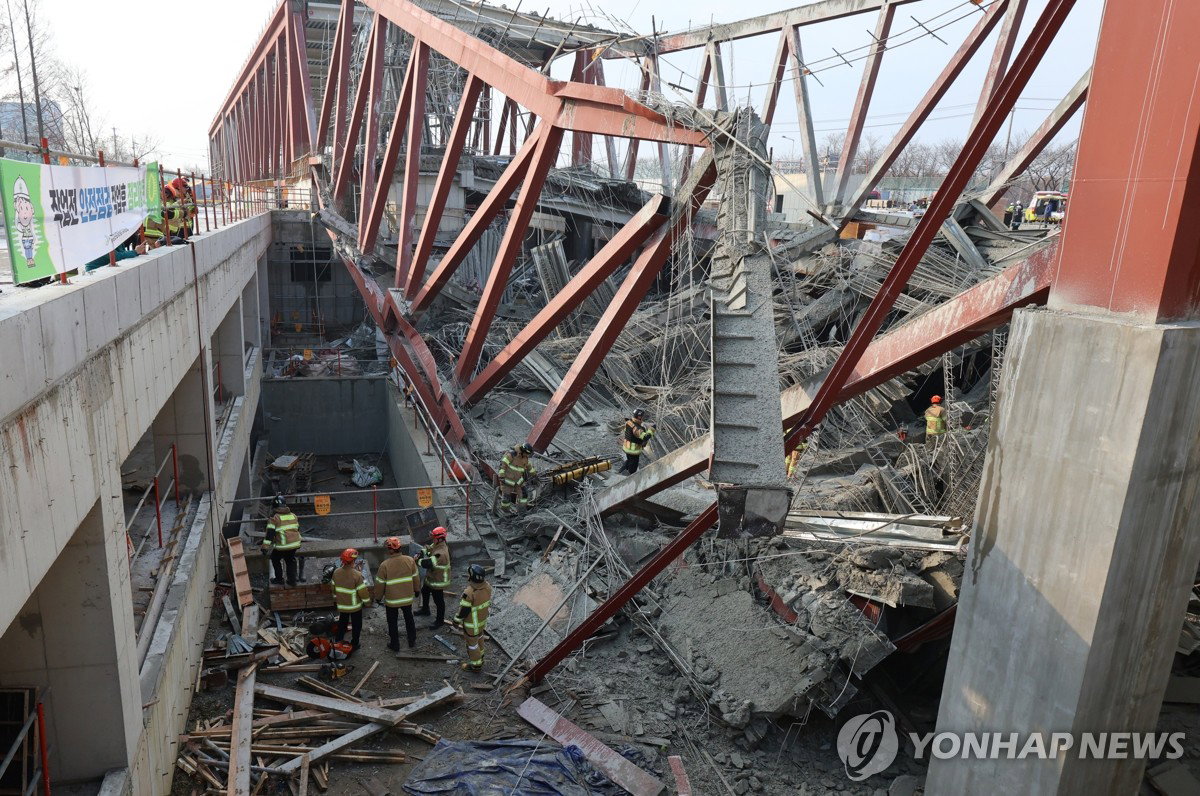 4명 목숨 앗아간 광주대표도서관 붕괴…사고 6개월 만에 책임자 11명 구속 기로