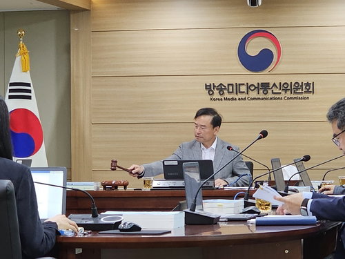 '56% 급감' 방송광고, 'OTT發 위기' 규제 완화로 정면 돌파?