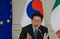 「독선 경고」 이재명, 8·17 전대 앞 '쓴소리'…여당 「국민」 향하라
