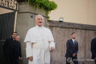 레오 14세 교황 "하느님께 감사"…미·이란 종전 합의에 전쟁 비판론자의 진심 담긴 환영
