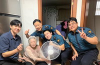 "작은 정성이 무더위를 녹인다"…30년 봉사 경찰관, 후배들과 사비 모아 선풍기 기부