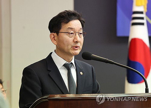 배달 라이더 사상자 6천명대 급증... 정부 '안전 칼' 빼들었다