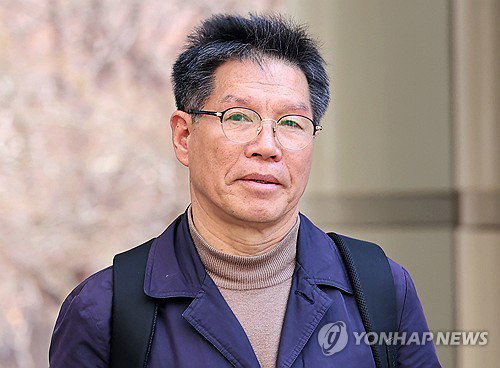 '위안부=매춘' 4년 표류 끝 기소…보수단체 8인 법정 선다