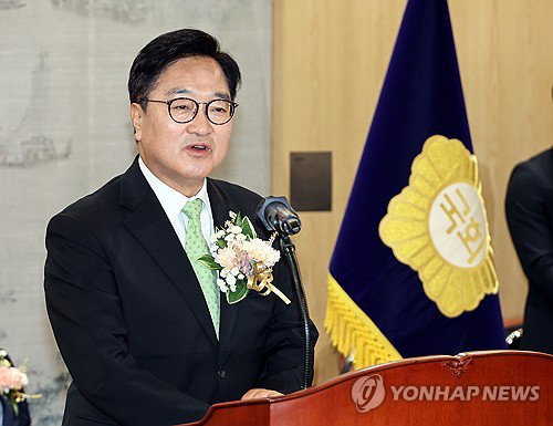 우원식 「당 분열 못 참겠다」 전대 불출마…민주당에 뼈아픈 경고