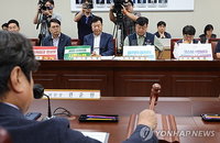 내년 최저임금 협상…노동계 '16% 인상' vs 경영계 '동결'