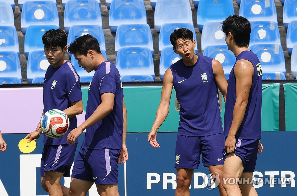 32강 티켓 눈앞에 둔 태극전사들, 폭염도 막지 못한 뜨거운 마지막 훈련