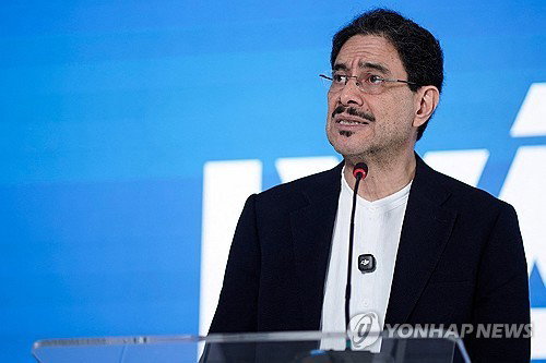 콜롬비아 대선: 에스프리에야 승리, '美 개입' 논란