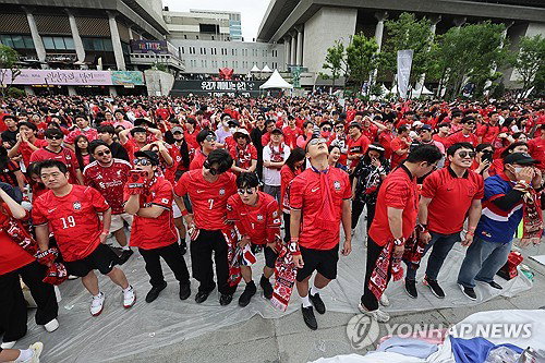 2만2천 광화문 '충격패' 절규…30분 만에 흩어진 '붉은 분노'