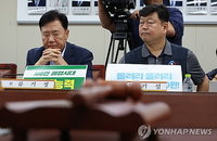 최저임금 1만2천원 vs 동결... '벼랑 끝' 1680원 격돌
