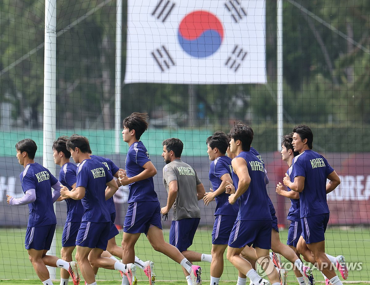 남아공 충격패 후 기다림의 시간…홍명보호, 베이스캠프서 회복 훈련