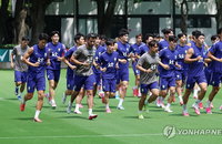 홍명보호, 충격의 조별리그 탈락…귀국길도 앞날도 '안갯속'