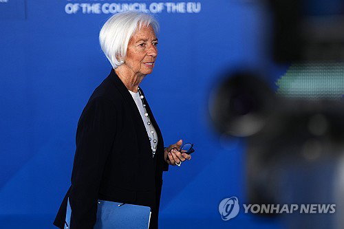 ECB, '초강력 긴축' 마침표…'데이터 기반' 신중 조정 예고