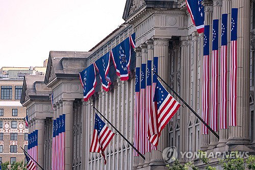 1조달러 대미투자, 30년 베테랑이 이끈다