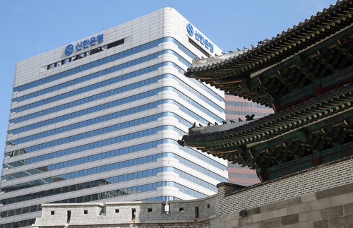 신한인증서 1300만 돌파…1년 새 300만명 폭증 비결은?