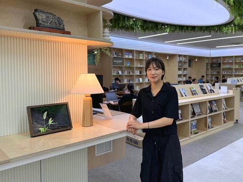 도서관 속 '특별한 위로'… 울주선바위도서관, 김연주 사진전 '다음 계절이 오기까지' 개막