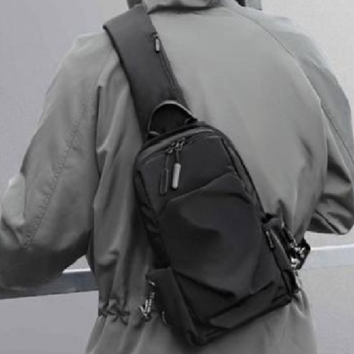 담앤드솜 담솜온 8포켓 남녀공용 슬링백