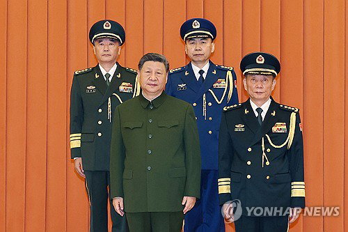 中 핵잠수함, 태평양 전략미사일 발사…日 '1년 10개월 만에 심각한 우려'