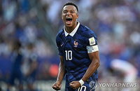"킬리안, 우릴 용서해줘"…음바페 향한 프랑스의 이색 사과 청원, 6만8천명 서명