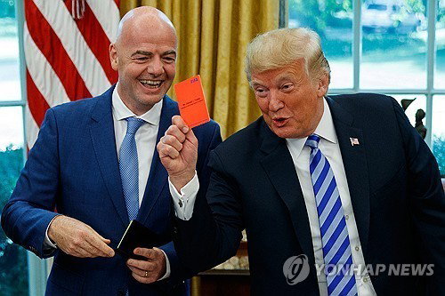 트럼프가 직접 움직였다…발로건 징계 철회의 숨겨진 막후 드라마