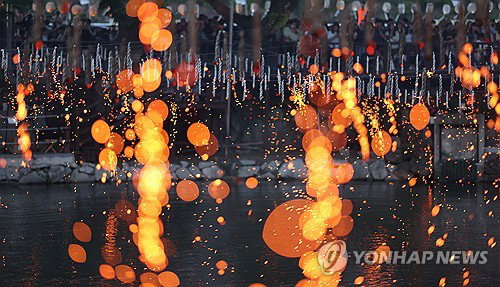 'K-불꽃쇼' 함안낙화놀이, 동남아 시장 공략 나선다…2027년까지 10개 이상 상품 출시