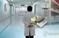 '유령 유통사'에 새는 720억…병원 '셀프 납품' 칼 빼든 정부