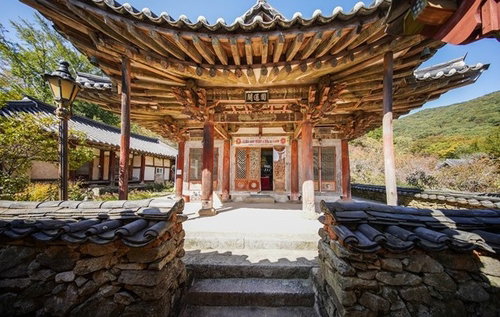 「통합특별시 첫 보물」 순천, 왕실 숨결 '丁자형' 원통전 빛 봤다