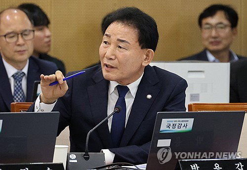 “폭염 무방비” 노후 임대 12만가구…에어컨 1년 조기 설치 ‘확정’