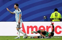 "메시를 위한 대회냐"…이집트·알제리, 아르헨티나전 편파 판정 의혹 FIFA 제소
