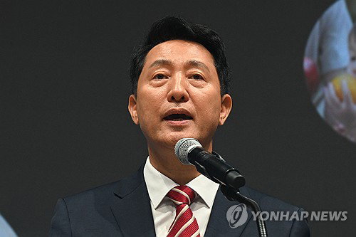 집값·전월세 폭등 국민 고통 해결 촉구... 오세훈, 이재명 토론회 '선 긋기'