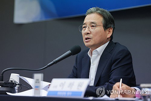 김용범 