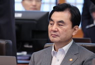 안규백 국방부 장관, 복무기간 논란 재점화