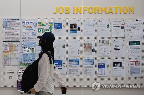 고용 시장 '두 달 만 반전'…6월 취업자 6.3만명 ↑