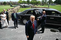 트럼프 '데드라인 없다' 선언…이란엔 예측 불허 '죽음의 압박'