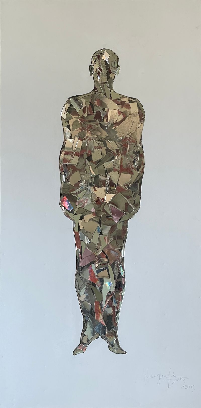 [Self 10  2026  나무패널, 깨진 거울, 레진  122.0 × 244.0 cm]