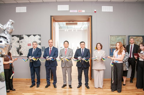 '한글 꽃' 알마티 수놓다… 9월 '한-중앙아' 정상회의 문화 가교