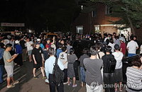 잠실 투표소, 연장 미준수-새벽 외부 침입 '파장'