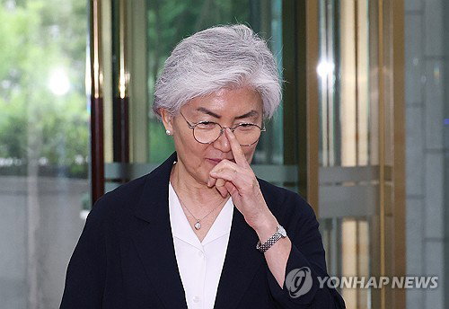 강경화 주미대사 귀국…美 중간선거 전 '마지막 기회' 안보협의 빨간불